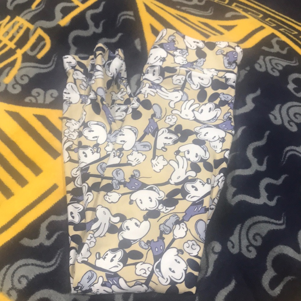 Lularoe Disney os Leggings